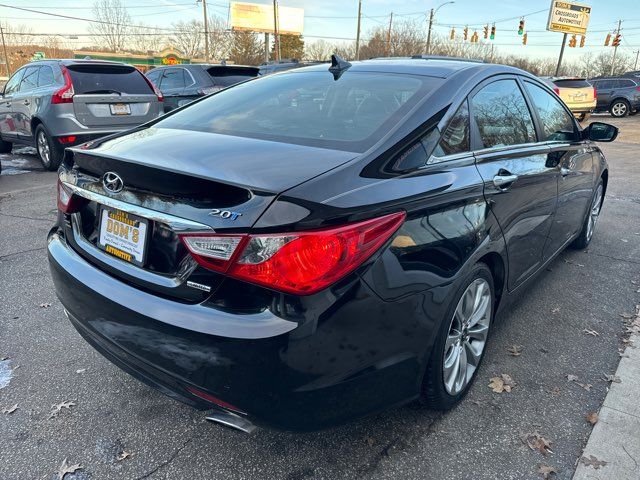 2011 Hyundai SONATA Limited 2.0T