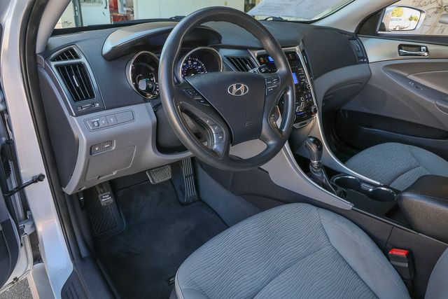 2011 Hyundai SONATA Hybrid Premium