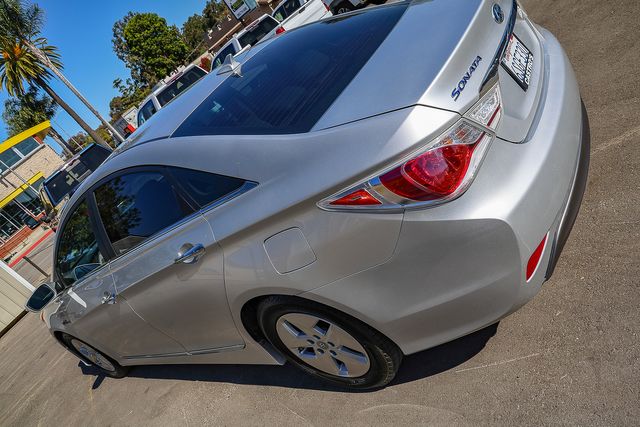 2011 Hyundai SONATA Hybrid Premium