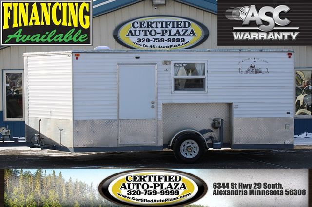 2011 Ice Castle Fish House 8x17 