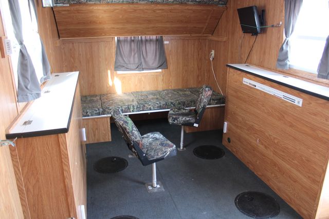 2011 Ice Castle Fish House 8x17