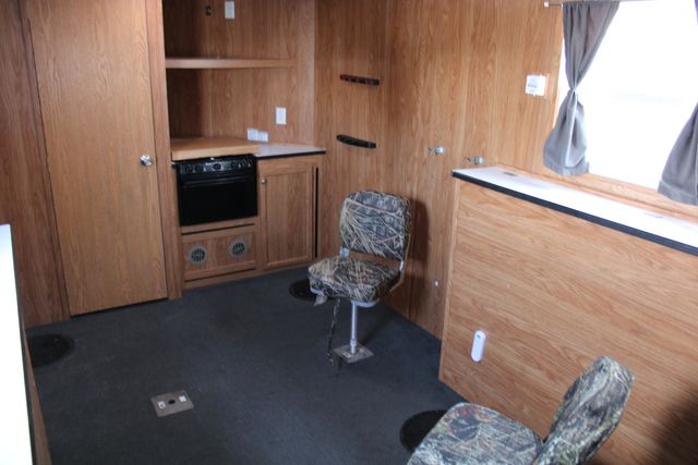 2011 Ice Castle Fish House 8x17