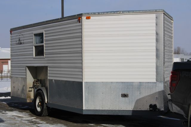 2011 Ice Castle Fish House 8x17