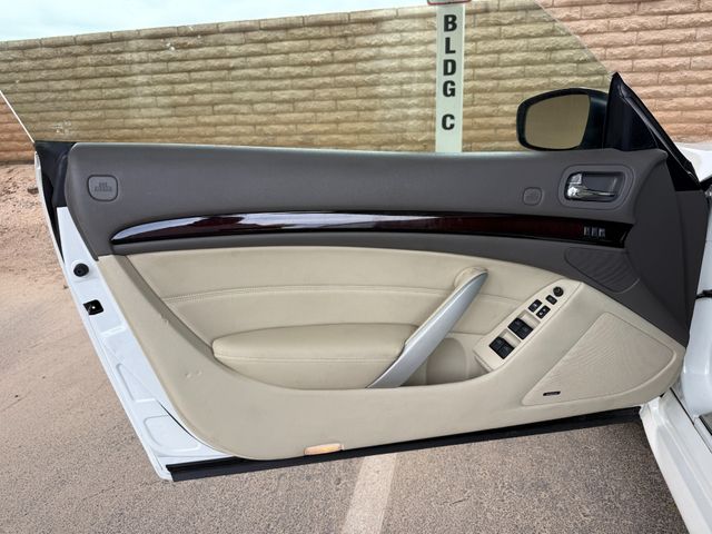 2011 INFINITI G37 Convertible Base