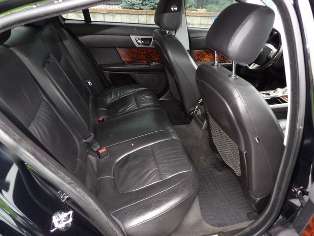 2011 Jaguar XF Base | Dalton, GA | Paniagua Auto Mall 2011 Jaguar XF Base | Dalton, GA | Paniagua Auto Mall