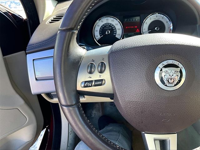 2011 Jaguar XF Premium