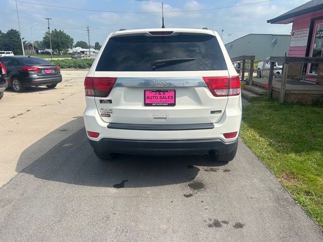 2011 Jeep Grand Cherokee LAREDO