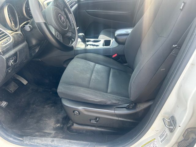 2011 Jeep Grand Cherokee LAREDO