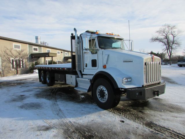 2011 T800 EZ Trac 6x6, 24' Flatbed | St Cloud MN | NorthStar Truck Sales 2011 T800 EZ Trac 6x6, 24' Flatbed | St Cloud MN | NorthStar Truck Sales