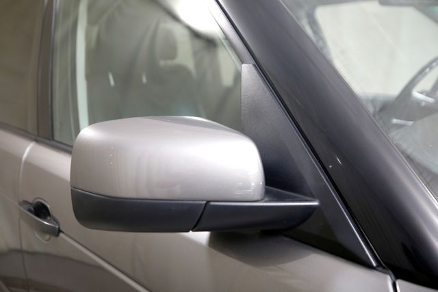 2011 Land Rover Range Rover HSE LUX | Burbank, California | MDK International 2011 Land Rover Range Rover HSE LUX | Burbank, California | MDK International