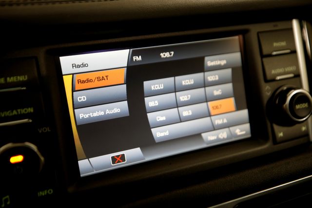 2011 Land Rover Range Rover HSE LUX | Burbank, California | MDK International 2011 Land Rover Range Rover HSE LUX | Burbank, California | MDK International