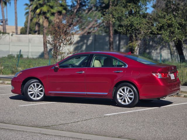 2011 Lexus ES 350 Base