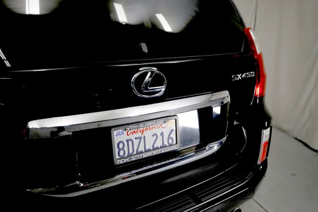 2011 Lexus GX 460 | Burbank, California | MDK International 2011 Lexus GX 460 | Burbank, California | MDK International