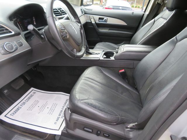 2011 Lincoln MKX Base