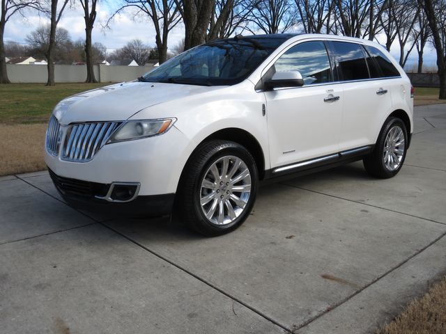 2011 Lincoln MKX  MSRP New $48,760