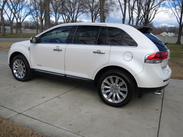2011 Lincoln MKX  MSRP New $48,760