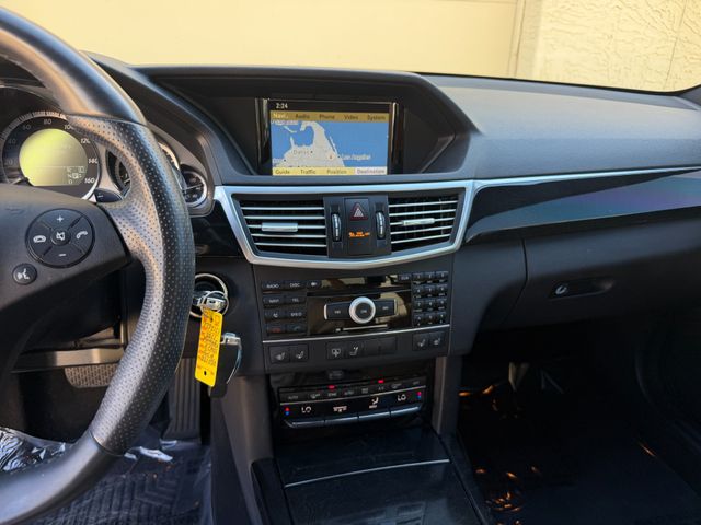 2011 Mercedes-Benz E-Class E 550 Sport