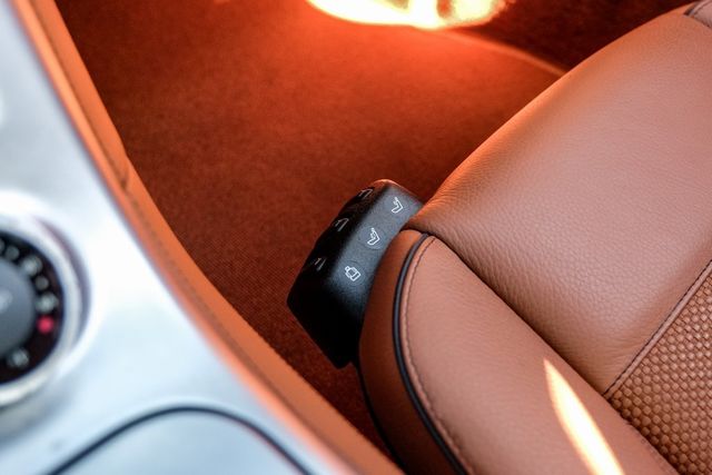 2011 Mercedes-Benz SLS AMG Base 2011 Mercedes-Benz SLS AMG Base