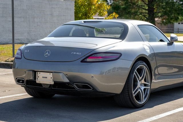 2011 Mercedes-Benz SLS AMG Base 2011 Mercedes-Benz SLS AMG Base