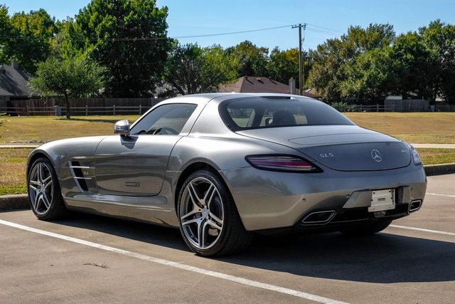 2011 Mercedes-Benz SLS AMG Base 2011 Mercedes-Benz SLS AMG Base