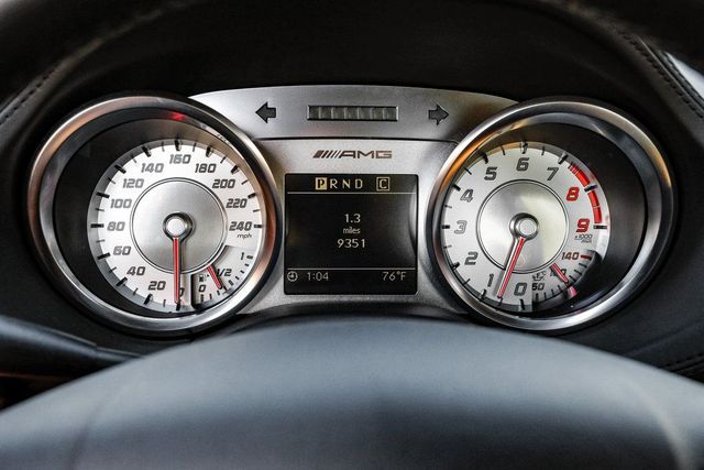 2011 Mercedes-Benz SLS AMG Base 2011 Mercedes-Benz SLS AMG Base