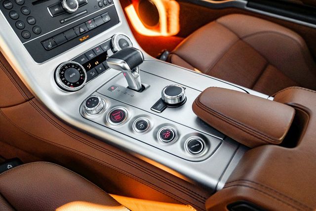 2011 Mercedes-Benz SLS AMG Base 2011 Mercedes-Benz SLS AMG Base