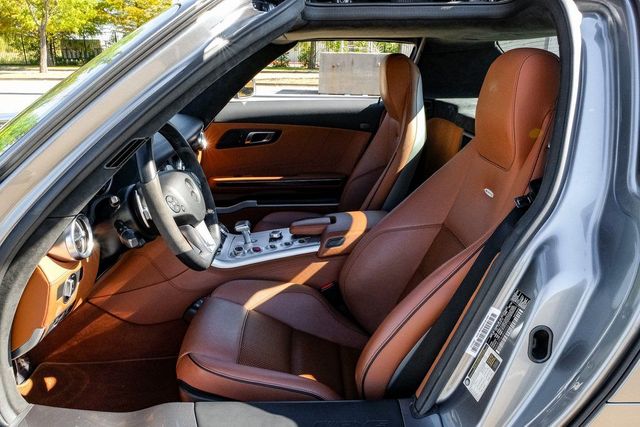 2011 Mercedes-Benz SLS AMG Base 2011 Mercedes-Benz SLS AMG Base