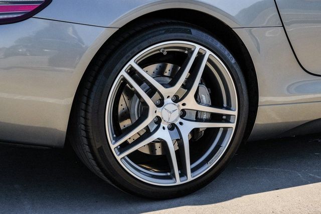 2011 Mercedes-Benz SLS AMG Base
