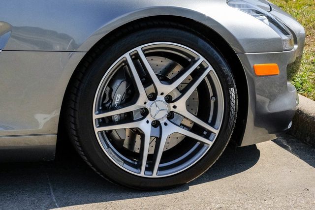 2011 Mercedes-Benz SLS AMG Base 2011 Mercedes-Benz SLS AMG Base