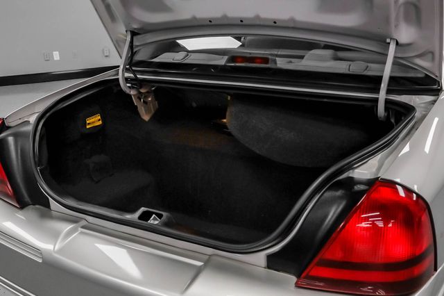 2011 Mercury Grand Marquis LS PerfectCarfax 35ServiceRecords | Dallas, TX | Stevens Motor Company LLC 2011 Mercury Grand Marquis LS PerfectCarfax 35ServiceRecords | Dallas, TX | Stevens Motor Company LLC