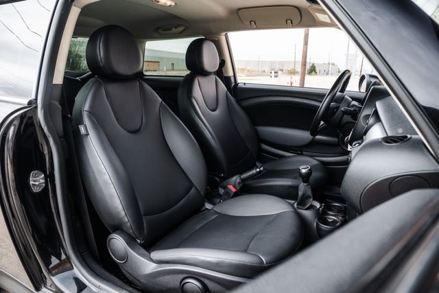 2011 Mini Cooper  | Addison, TX | Apex Auto Sports