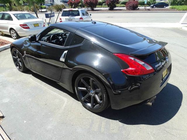 2011 Nissan 370Z Touring