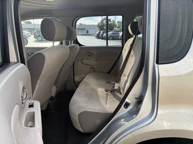 2011 Nissan cube