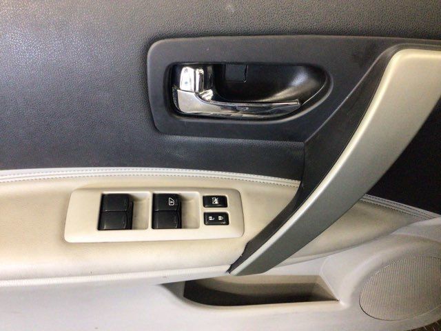 2011 Nissan Rogue SV