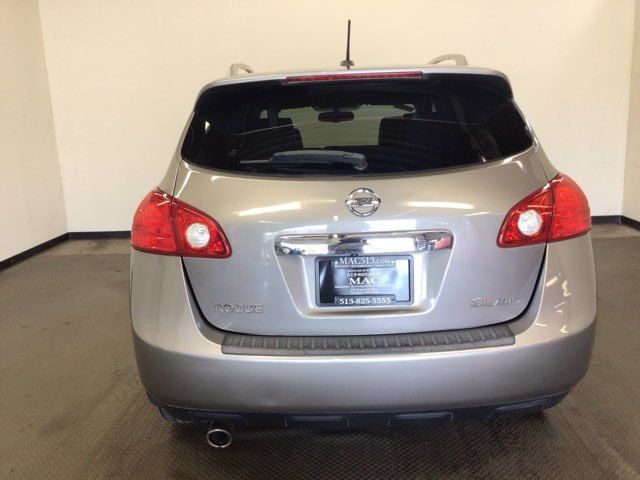 2011 Nissan Rogue SV