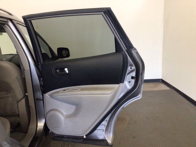 2011 Nissan Rogue SV