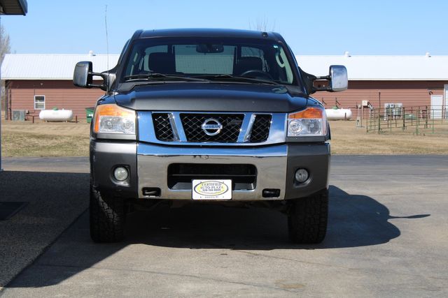 2011 Nissan Titan SL Crewcab 4x4