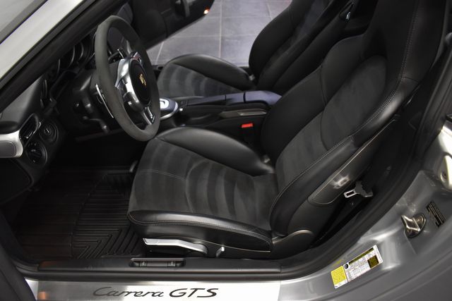 2011 Porsche 911 Carrera GTS 2011 Porsche 911 Carrera GTS