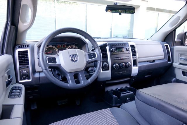 2011 Ram 1500 SLT * 4x4 * 5.7 HEMI * 