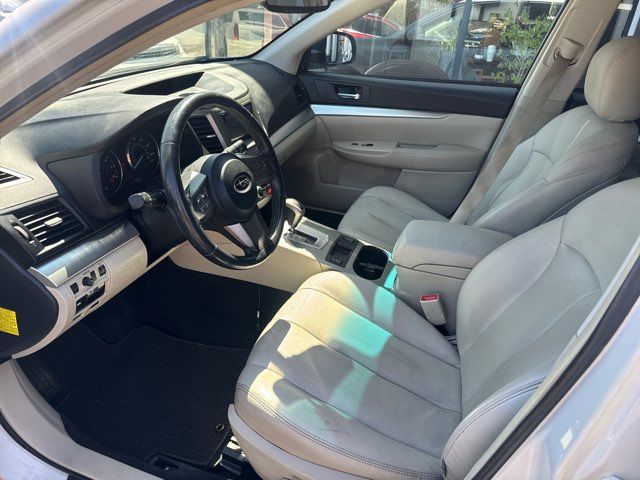 2011 Subaru Outback 2.5i Premium