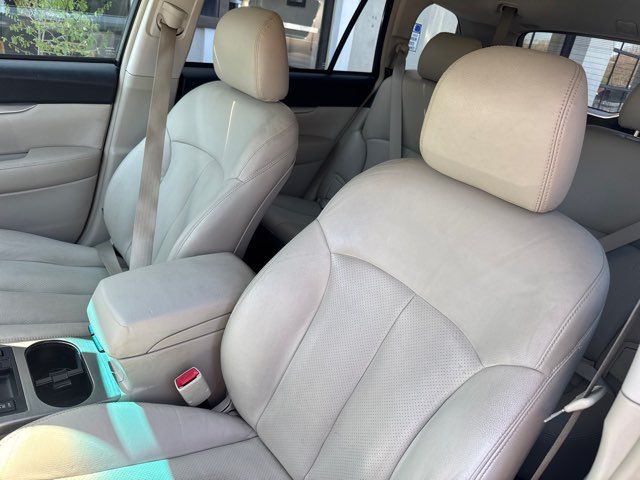 2011 Subaru Outback 2.5i Premium