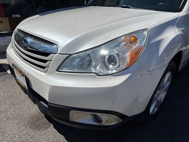 2011 Subaru Outback 2.5i Premium