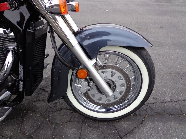 2011 Suzuki Boulevard C50T