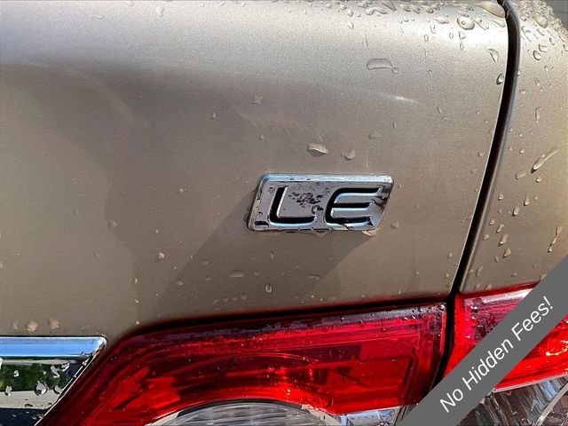 2011 Toyota Corolla LE