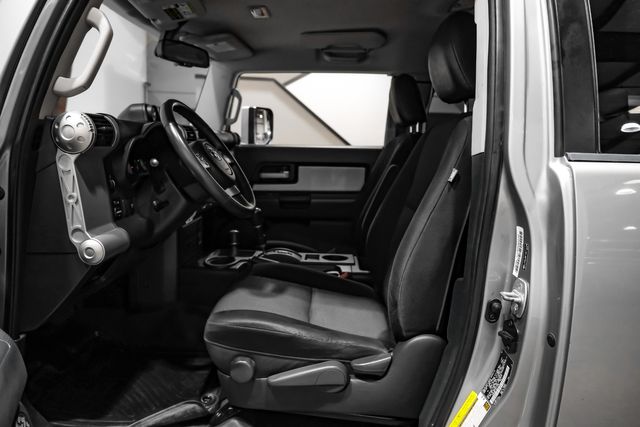 2011 Toyota FJ Cruiser Base