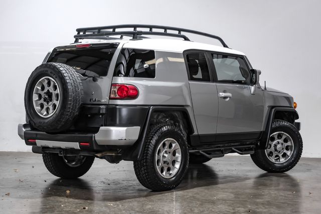 2011 Toyota FJ Cruiser Base