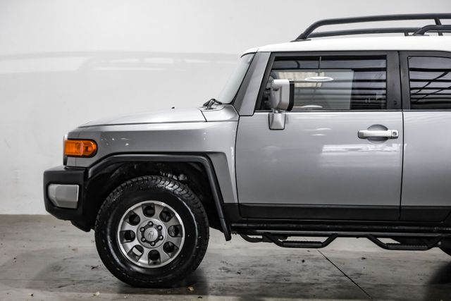 2011 Toyota FJ Cruiser Base