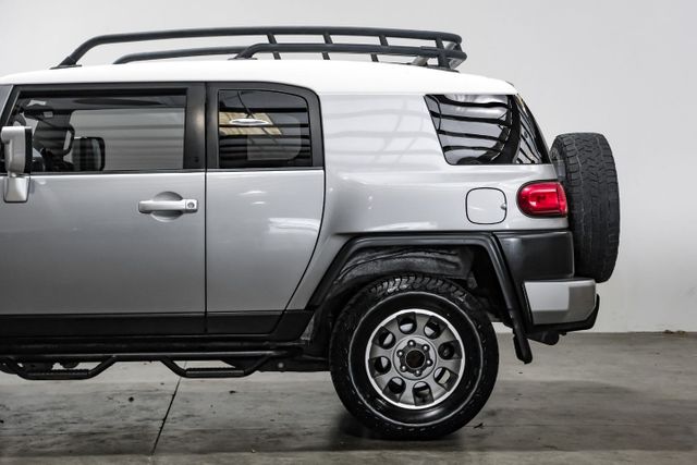 2011 Toyota FJ Cruiser Base