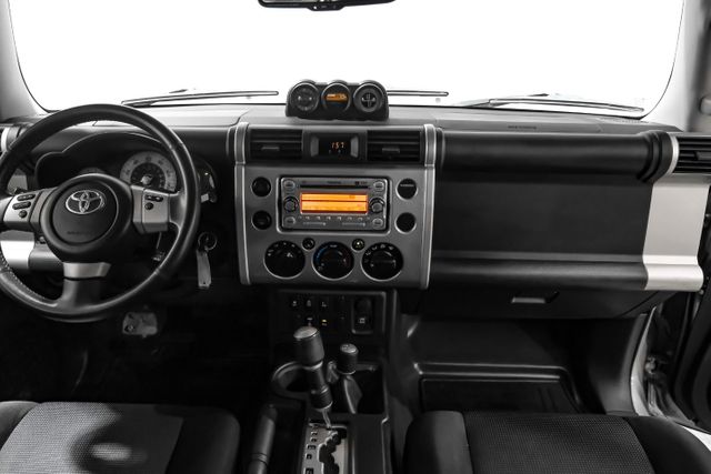 2011 Toyota FJ Cruiser Base