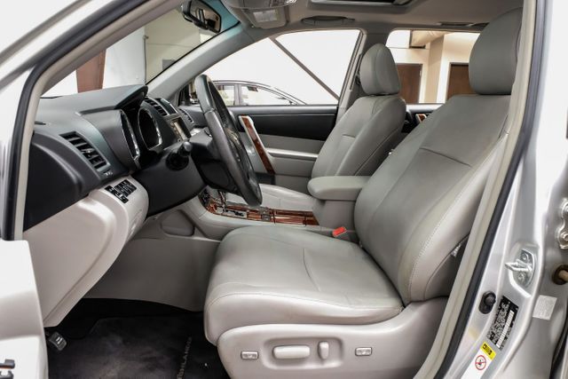 2011 Toyota Highlander Limited